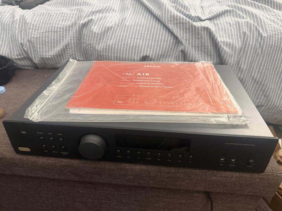 ARCAM FMJ A18 Integrated Amplifier - photo 3