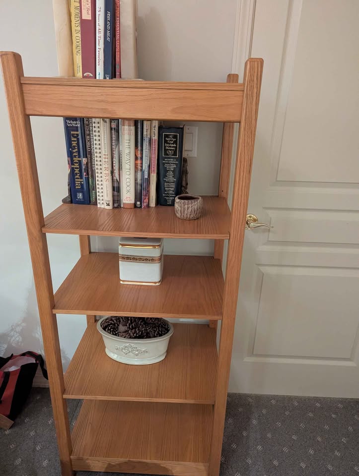 Closet wardrobe / organizers / dressers/ book shelves please rea - photo 3