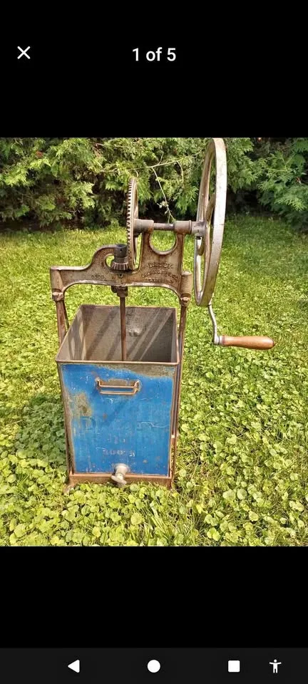 Vintage Antique Dazey Butter Churn