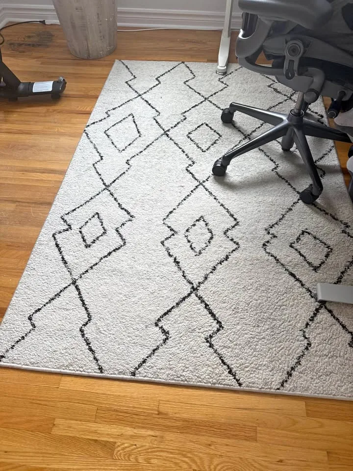 Moroccan 6x4 black and beige area rug