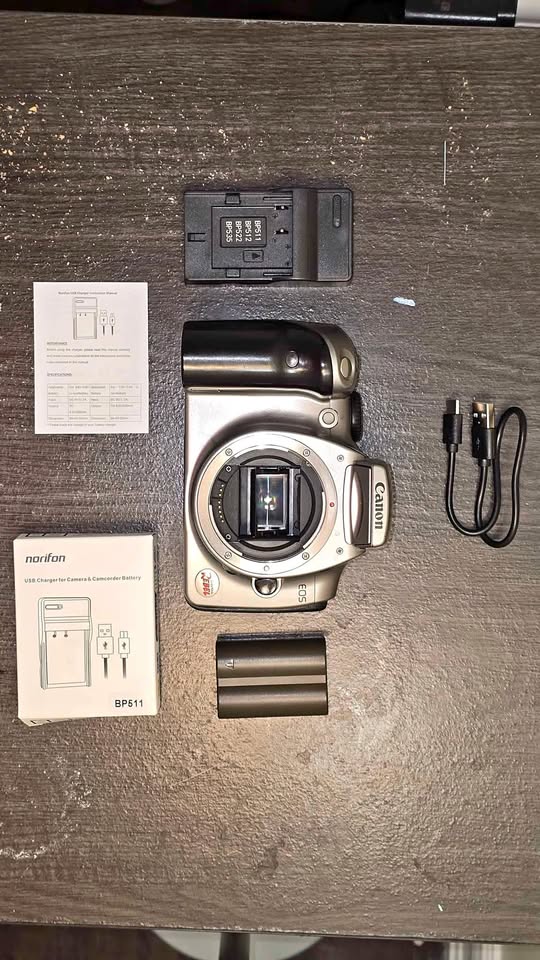 Canon EOS 300D