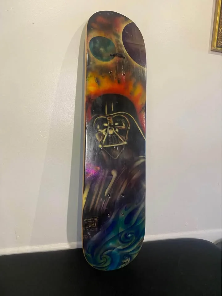 Disney Star Wars Stormtrooper Money Box & Skateboard image indicator(6)