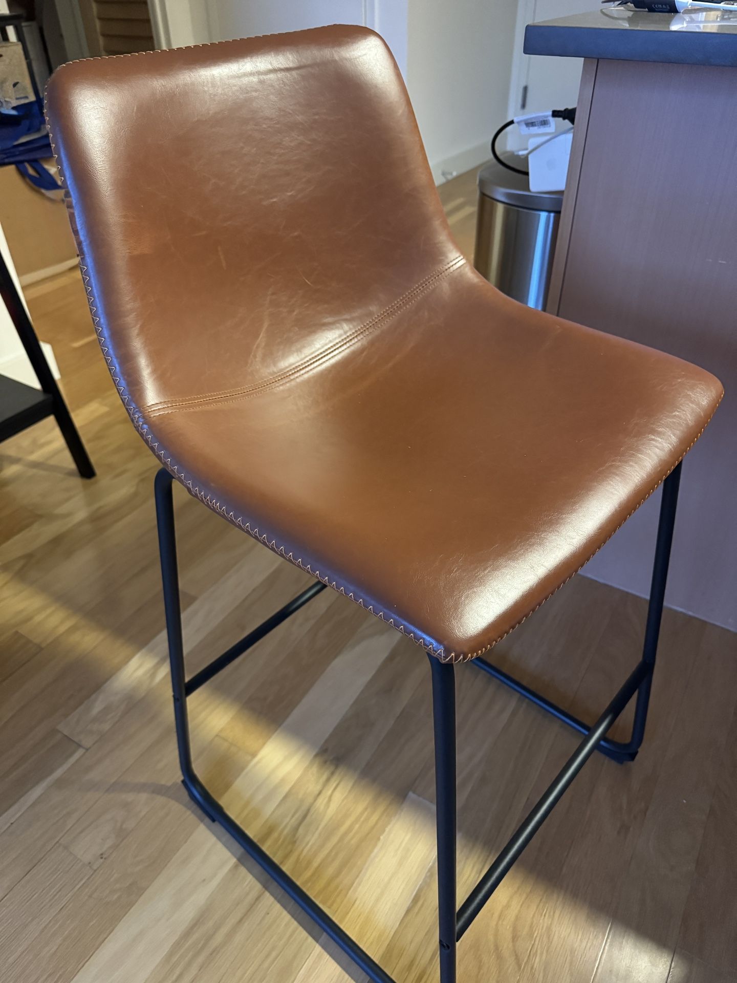Two Counter Top Chairs - photo 2