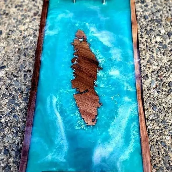 Summer Vibes, Served in Style – With a Splash of Epoxy! image indicator(3)