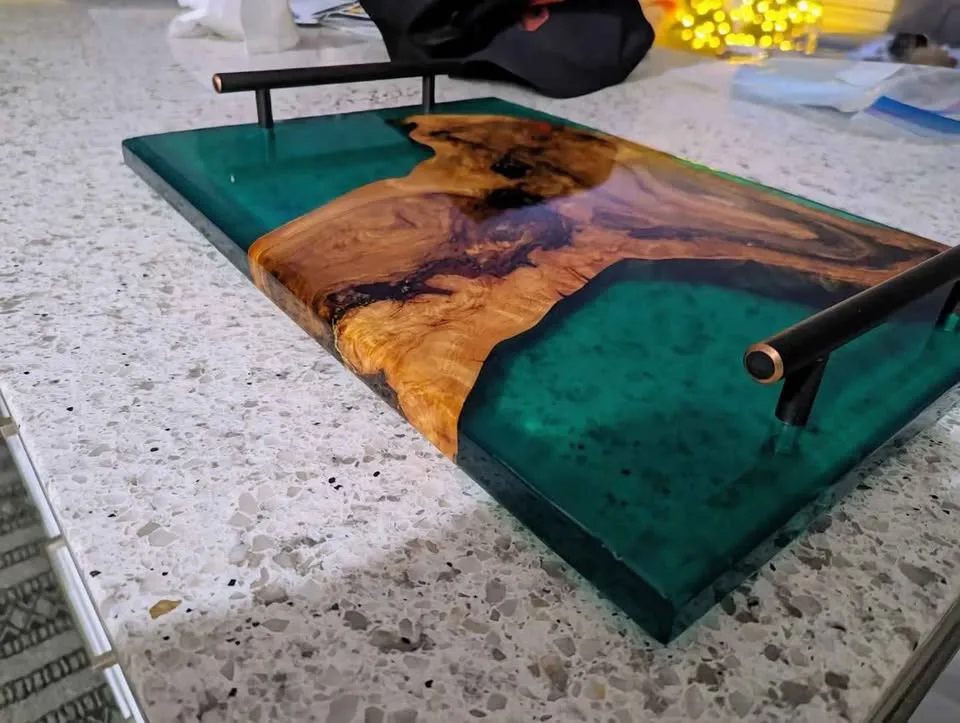 Summer Vibes, Served in Style – With a Splash of Epoxy! image indicator(5)