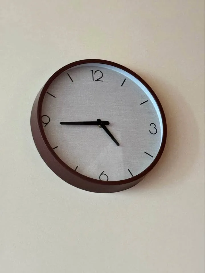 Wall clock