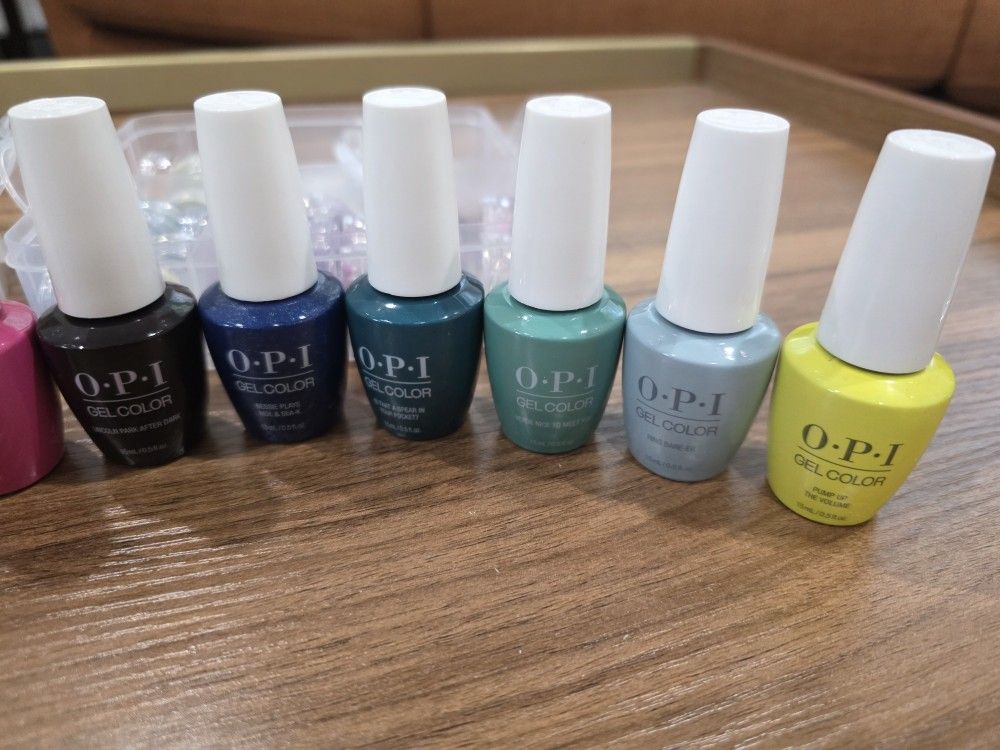 OPI Gel Color 0.5 OZ And Full Box Of Nails Supplies - photo 2
