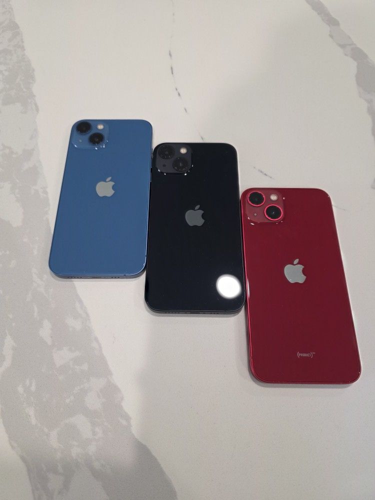 Iphone 13 128GB Unlocked (EACH)