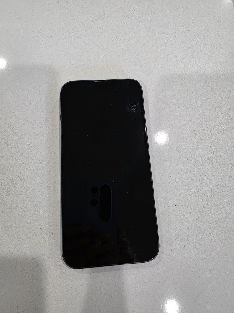 Apple Iphone 13 128GB Unlocked - photo 3