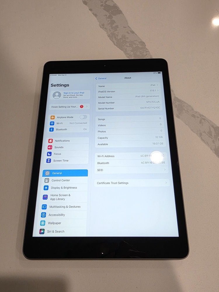 Apple Ipad 8th Gen 10.2" 32GB Wifi - photo 2