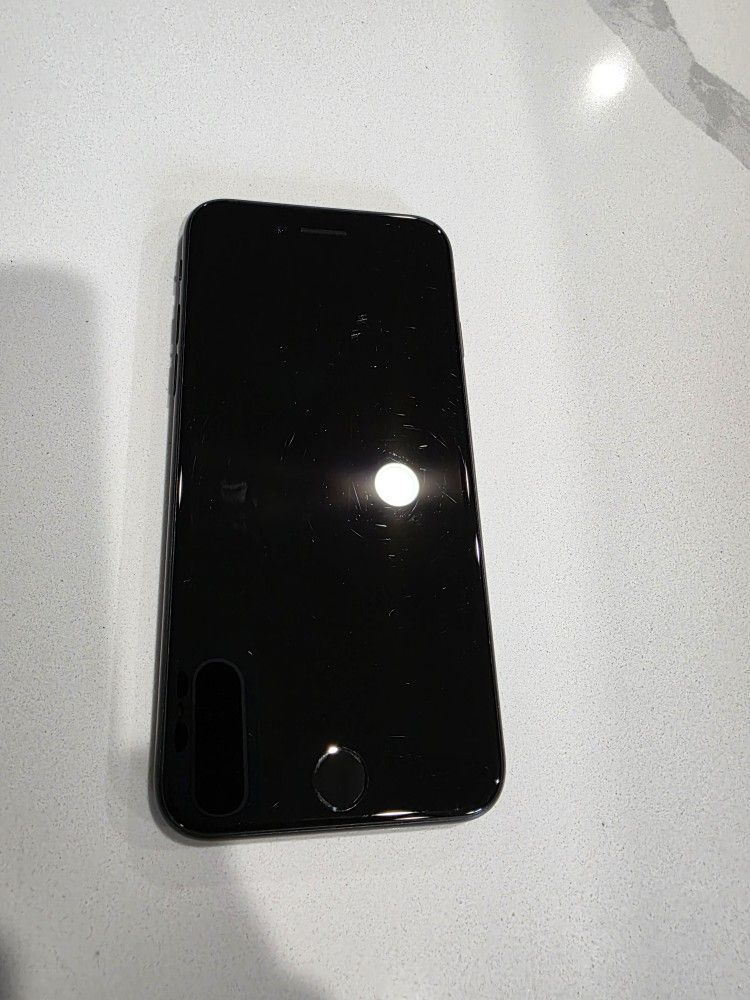 Apple Iphone SE 2nd Gen 64GB Unlocked - photo 3