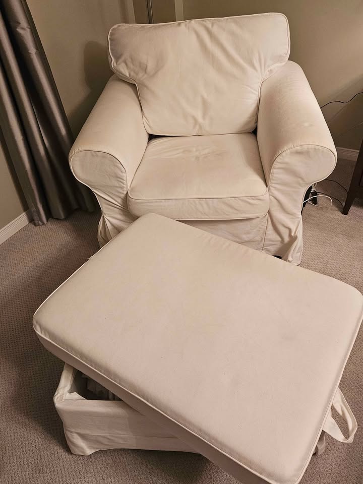 White Armchair with Ottoman-washable covers - photo 2