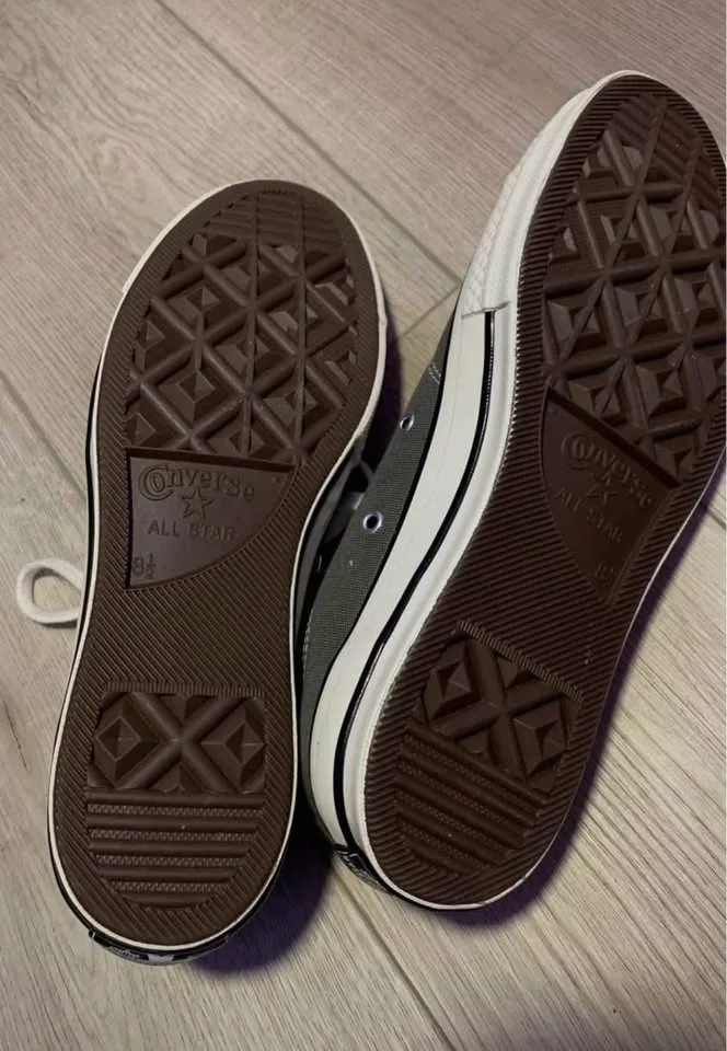 BRAND NEW MENS CONVERSE LOW TOPS DARK GREEN SNEAKERS image indicator(5)