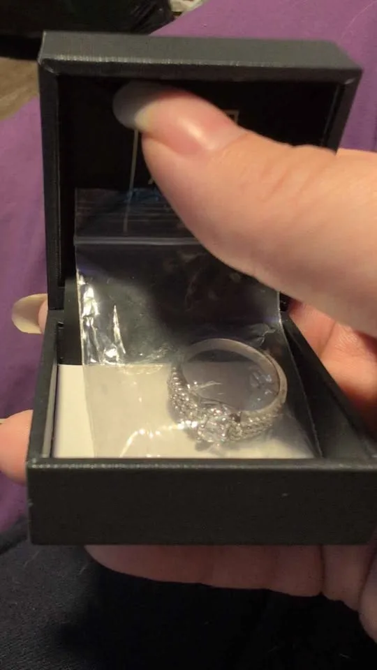 Size 7 silver ring image indicator(4)