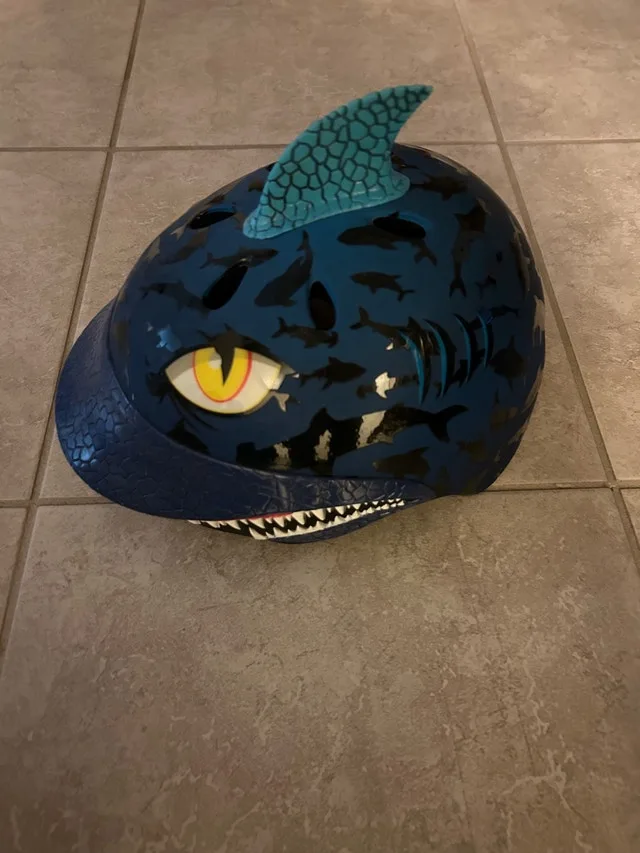 Boys helmet image indicator(3)