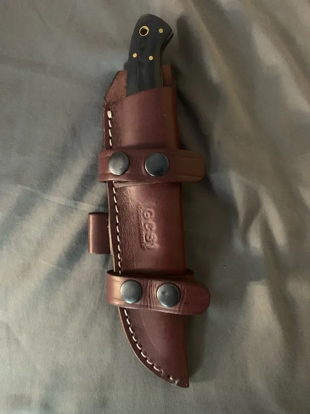 Brand new Hunting Knife image indicator(4)