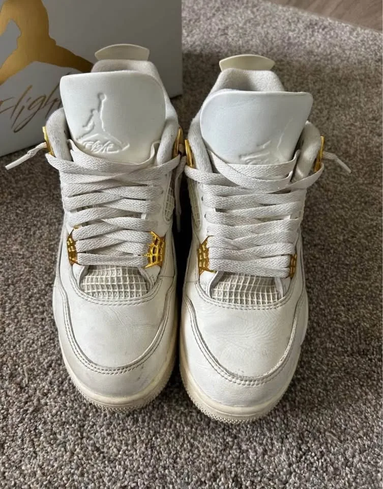 Jordan 4 image indicator(2)