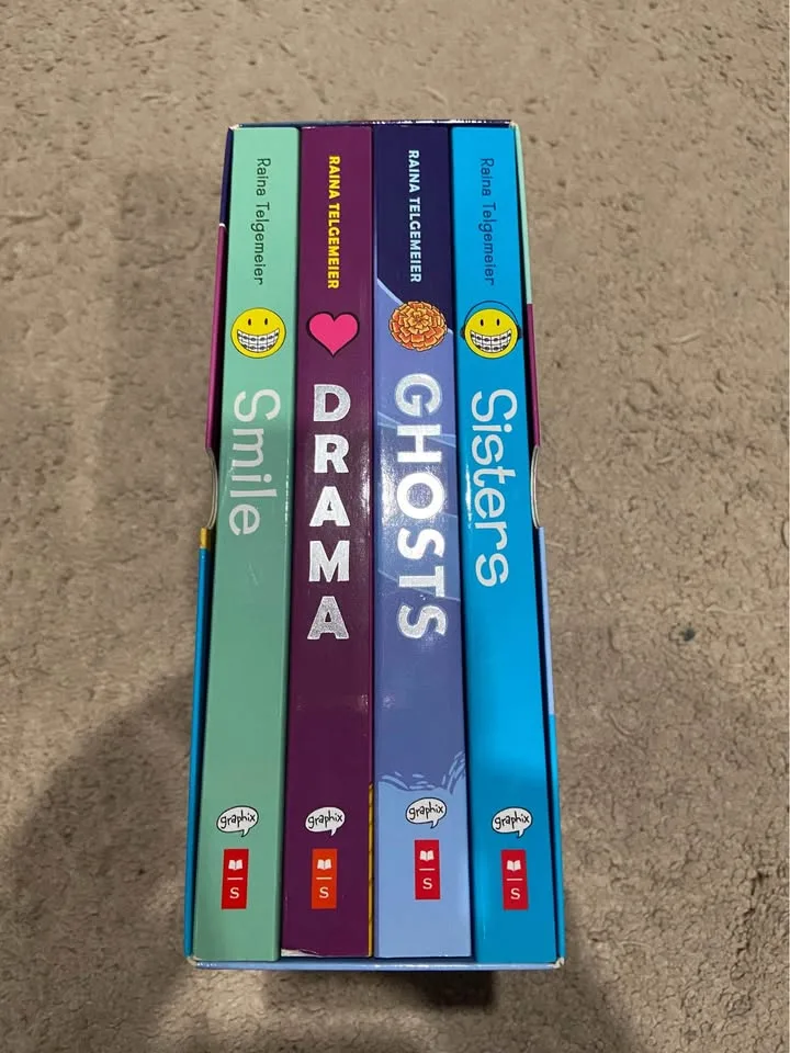 The Baby-Sitters Club & Raina Telgemeier Book Collection image indicator(4)