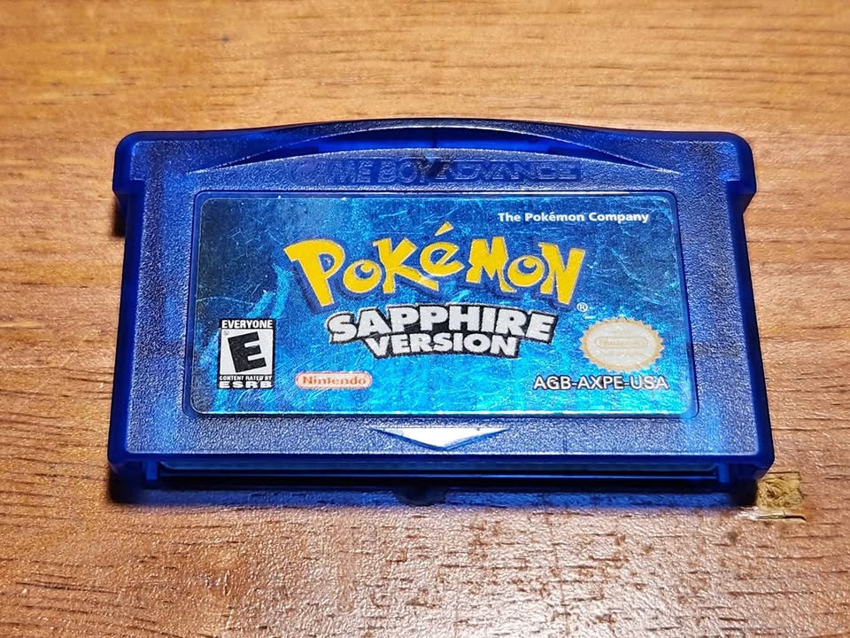 Pokémon Sapphire (GBA) – Dry Battery, Good Condition
