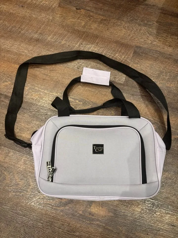 Luggage - like new image indicator(4)