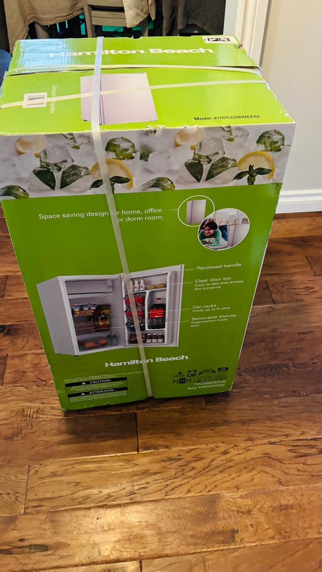 *BNIB* Hamilton Beach 3.3 cu.ft. Compact Refrigerator, White - photo 3