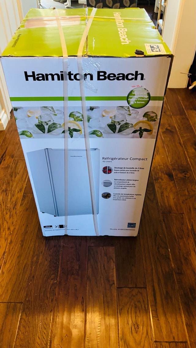 *BNIB* Hamilton Beach 3.3 cu.ft. Compact Refrigerator, White - photo 4