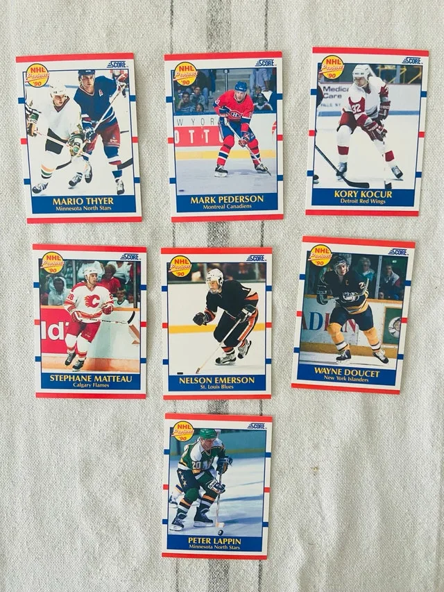 1990 Score hockey card lot image indicator(3)