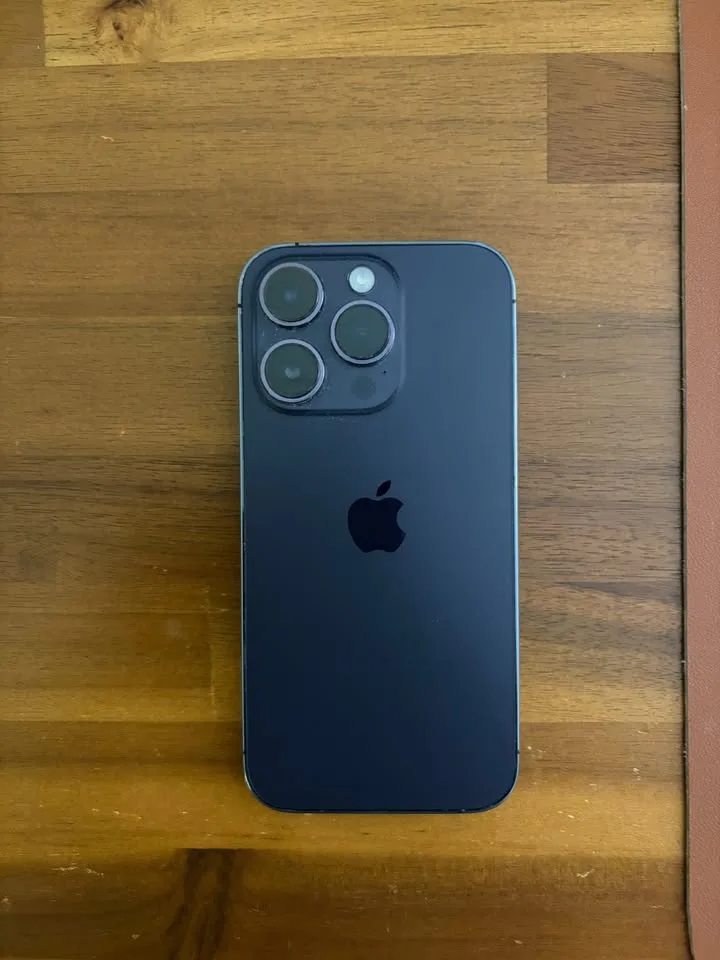 iPhone 14PRO 256GB Purple Color (Pickup Only Brampton) image indicator(2)