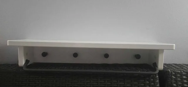 IKEA Helmeren Towel Rack Shelf image indicator(2)