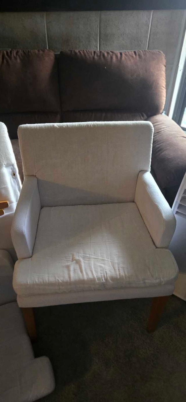 Accent Chairs - photo 2