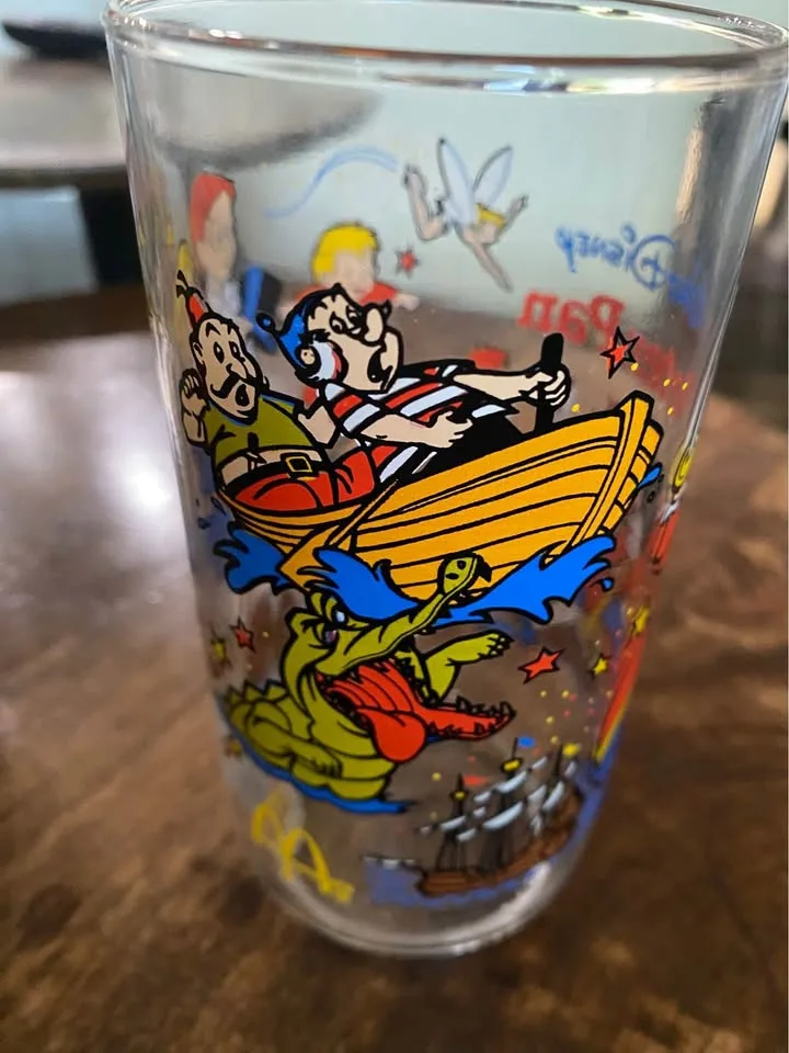 Walt Disney - Peter Pan and Snow White Glass Coke McDonalds Cana image indicator(7)