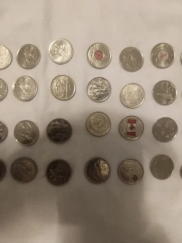Canadian Conmemorative  Quarters Lot 32 Coins image indicator(4)