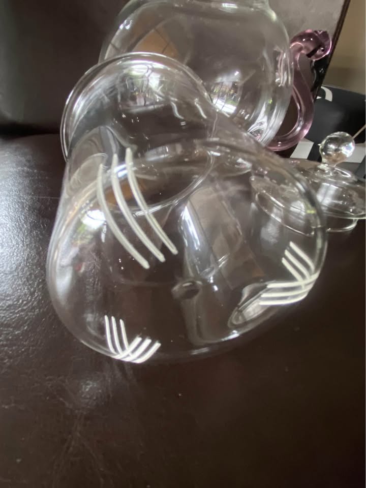 Clear glass teapot with flamingo handle - photo 4