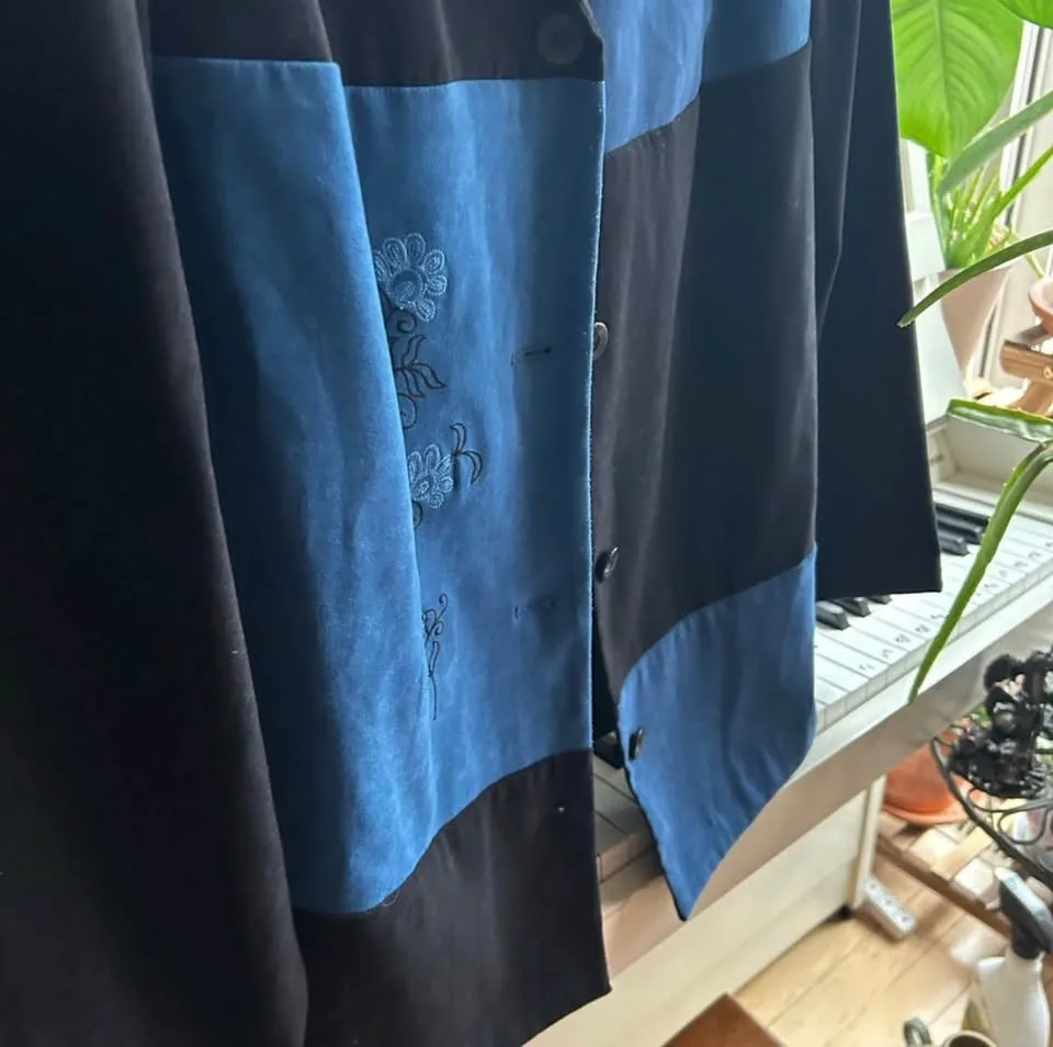 JM Collection Vintage Patchwork Floral Embroidered Blazer size L image indicator(5)