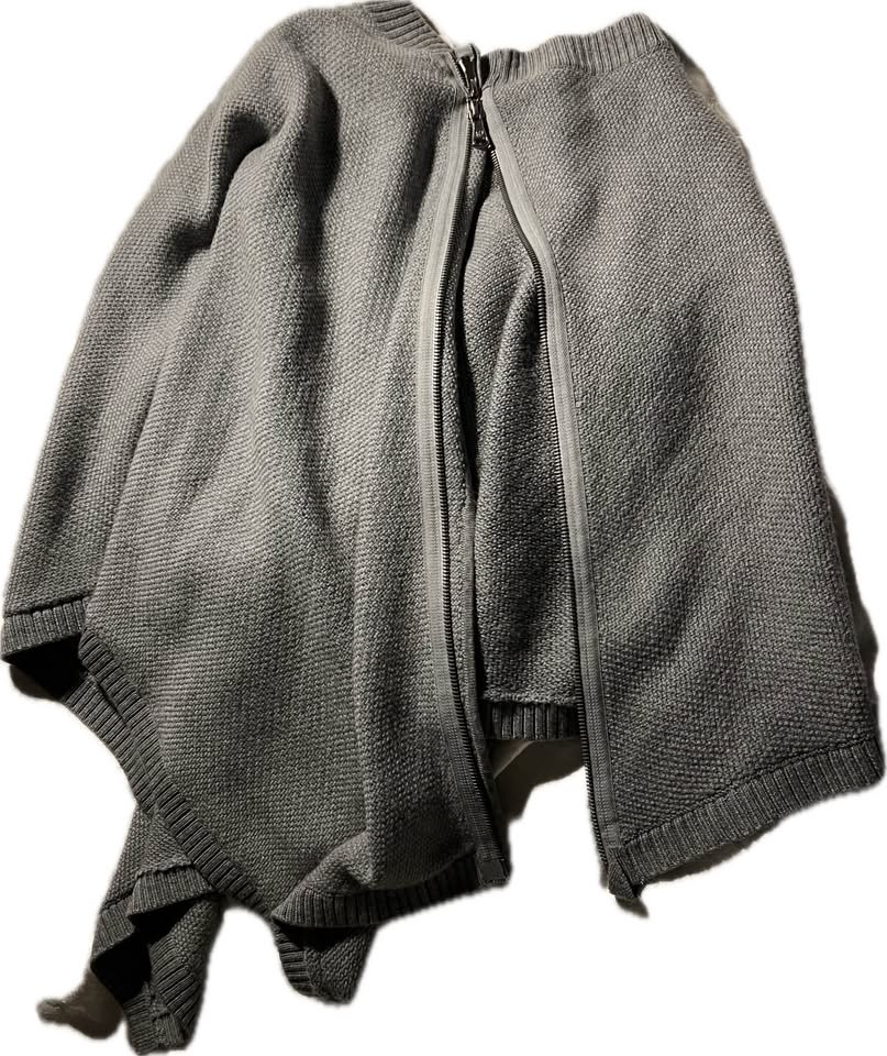 Lululemon Asymmetrical Merino Wool Poncho - photo 2