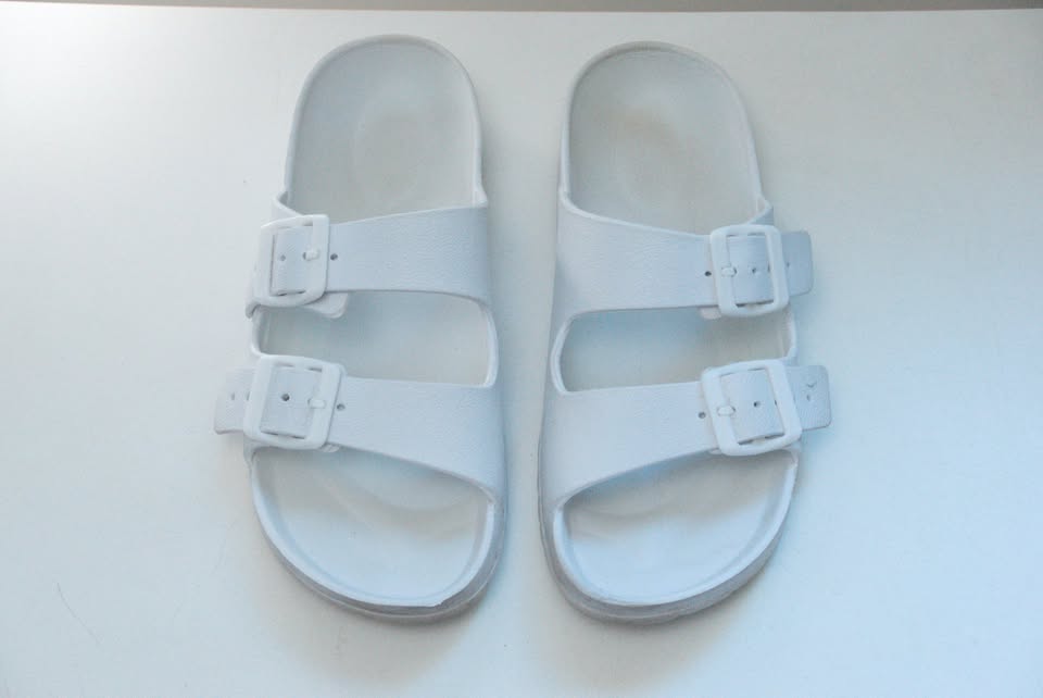 White Kauai Two-strap Foam Sandals (39 / W8.5 / M6.5) - photo 3