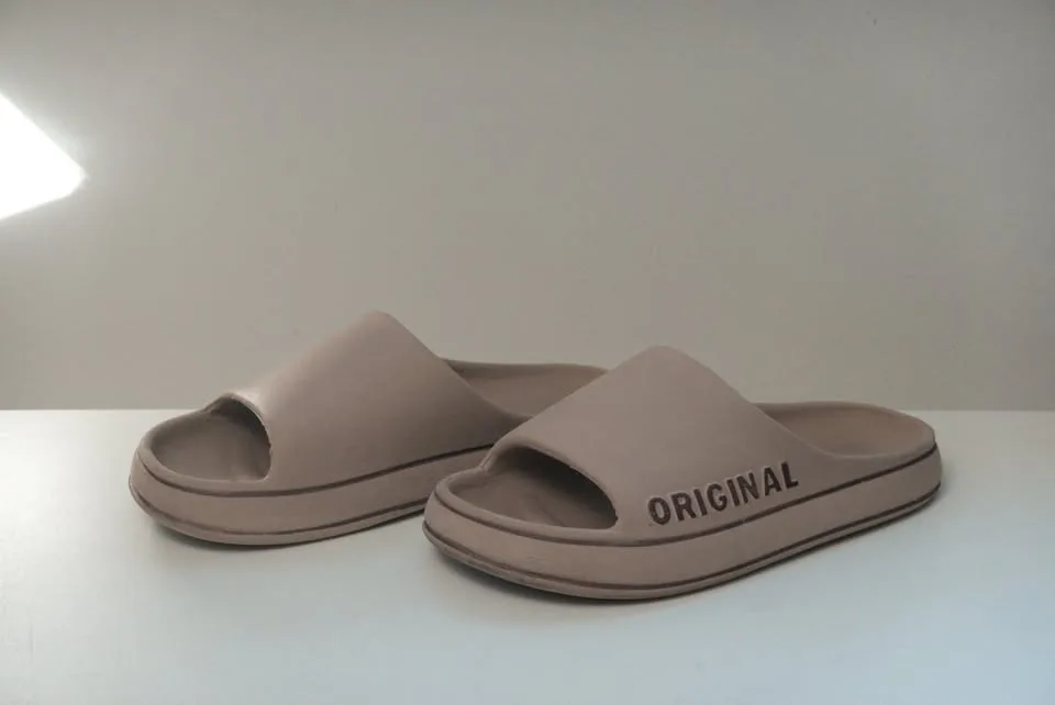 Original Pillow Indoor Slippers (37-38 / W7) image indicator(2)