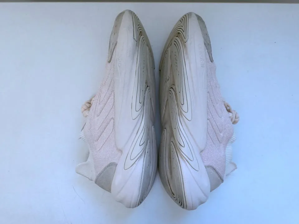 Adidas Ozelia Knit Shoes (Women’s 7) image indicator(4)