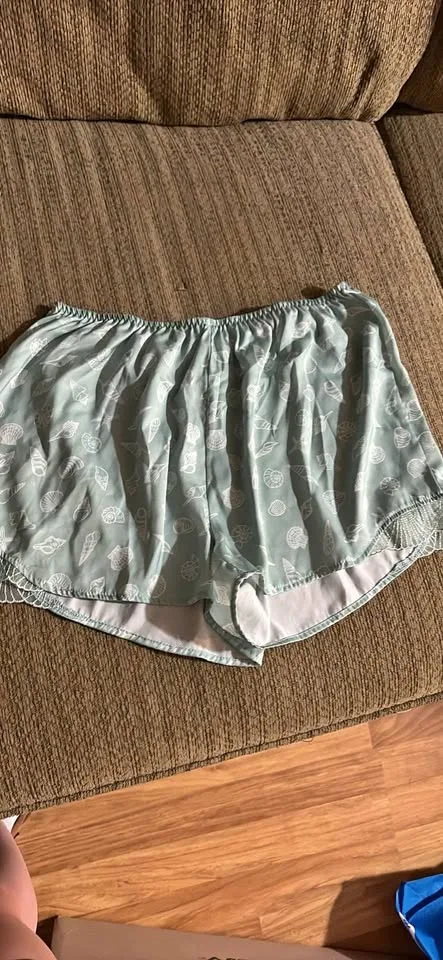 Pajama set thumbnail