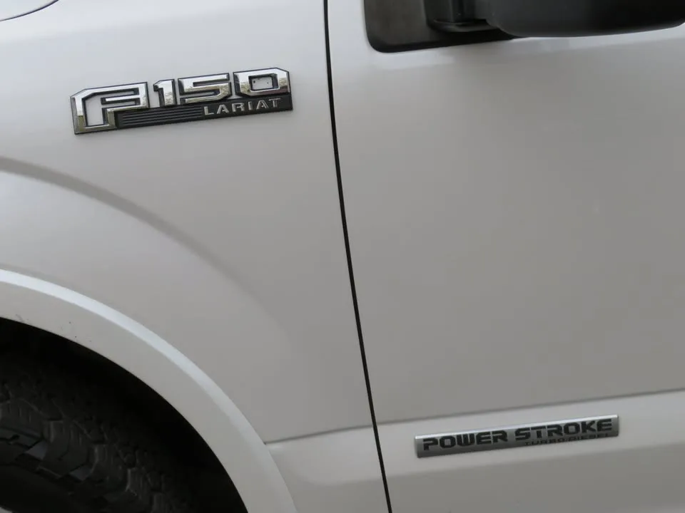 2018 Ford Lariat 4WD SuperCrew Diesel image indicator(9)