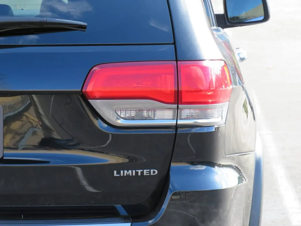 2017 Jeep Grand Cherokee 4WD Limited w/Panoroof Navi image indicator(8)