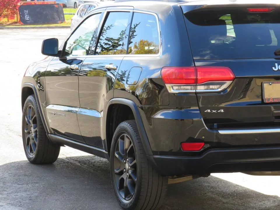 2017 Jeep Grand Cherokee 4WD Limited w/Panoroof Navi image indicator(9)