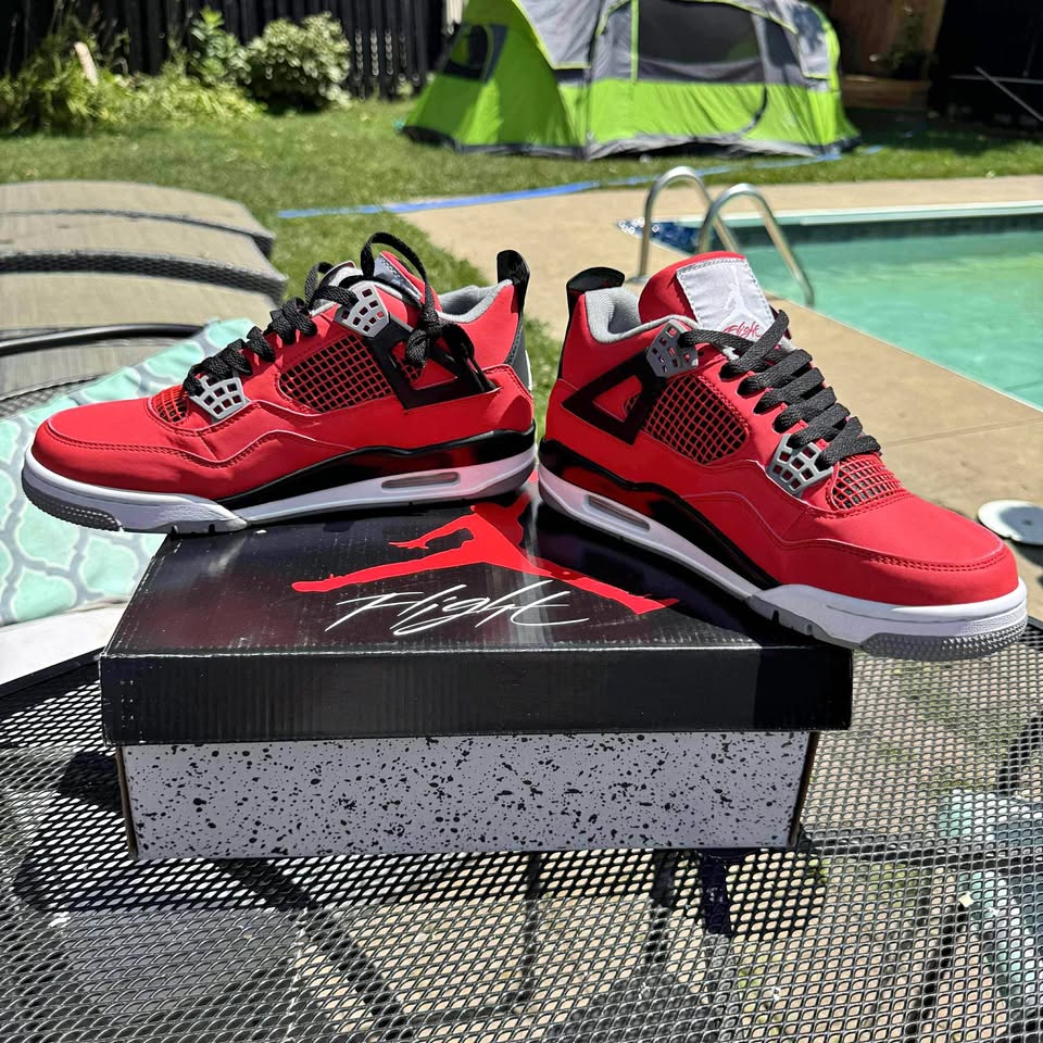 Jordan 4 “Toro Bravo” dm for size