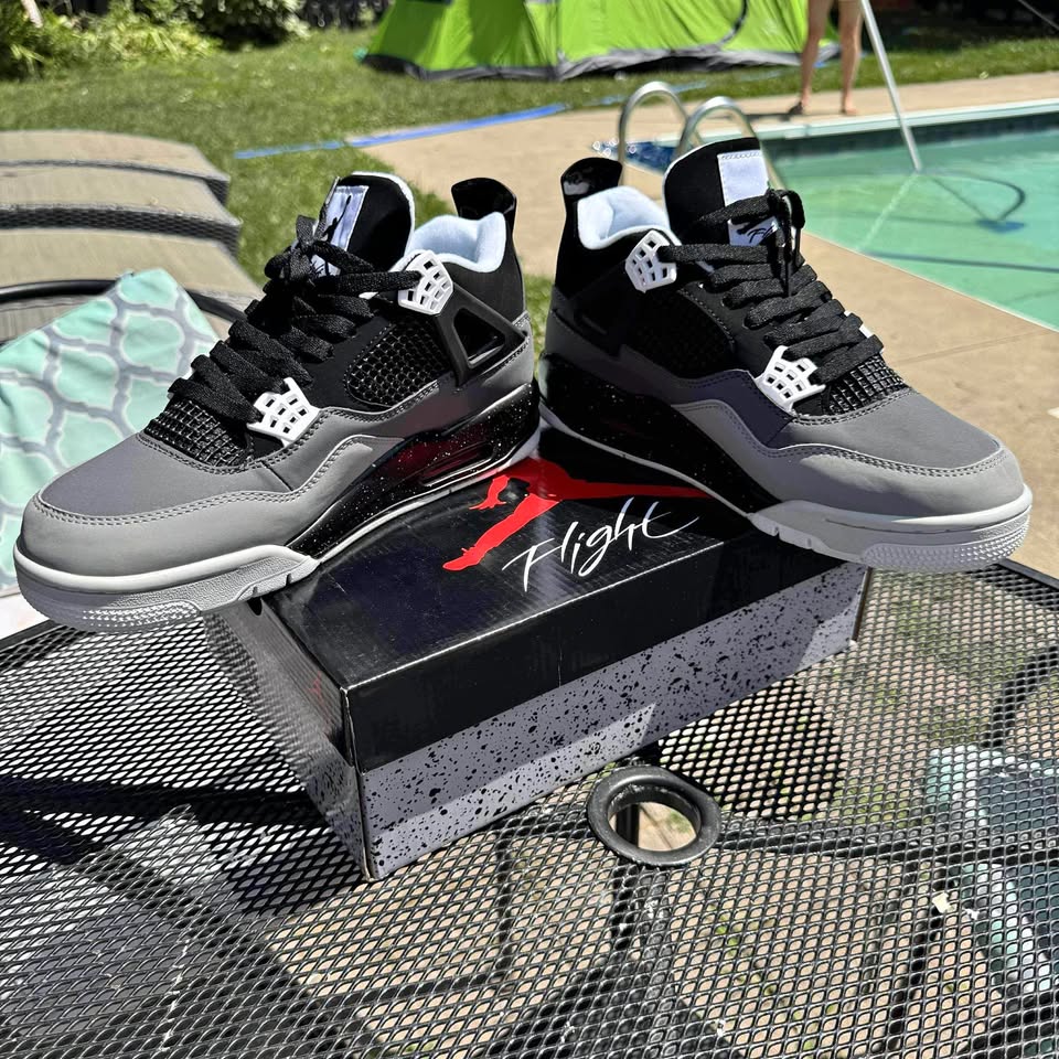 Jordan 4 Retro “infrared” dm for size