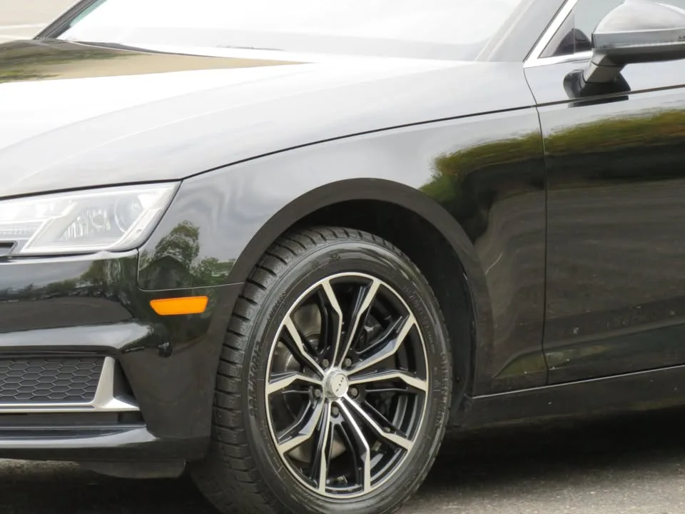 2019 Audi a4 tfsi quattro awd w/carplay camera sunroof leather image indicator(2)