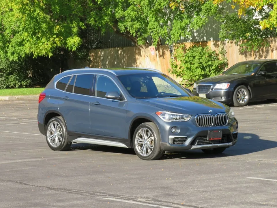 2019 BMW X1 XDrive28i Sport w/Navi B.Camera CarPlay Sunroof image indicator(4)