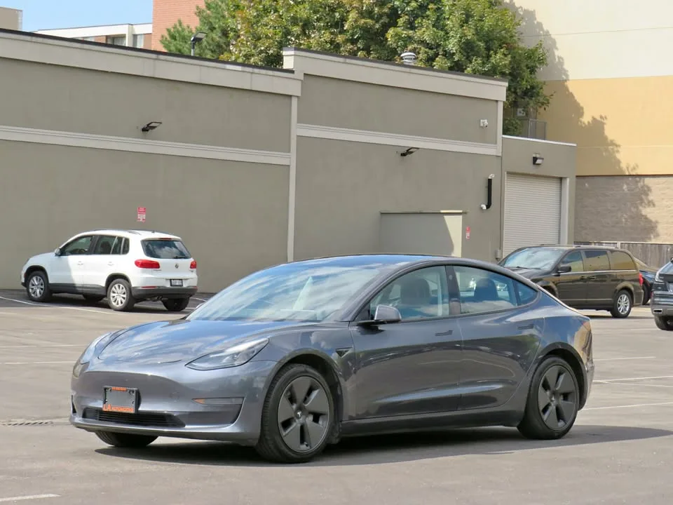 2021 Tesla Model 3 SR+ NO ACCIDENTS - Low Mileage thumbnail