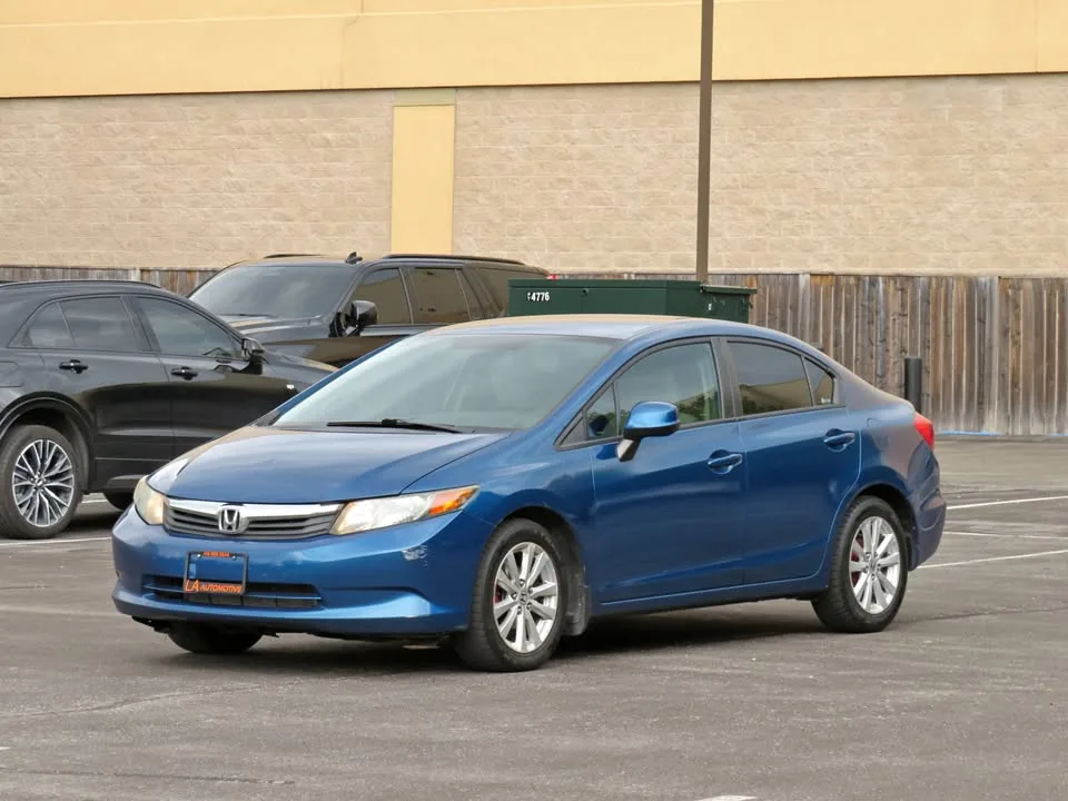 2012 Honda Civic AUTOMATIC thumbnail
