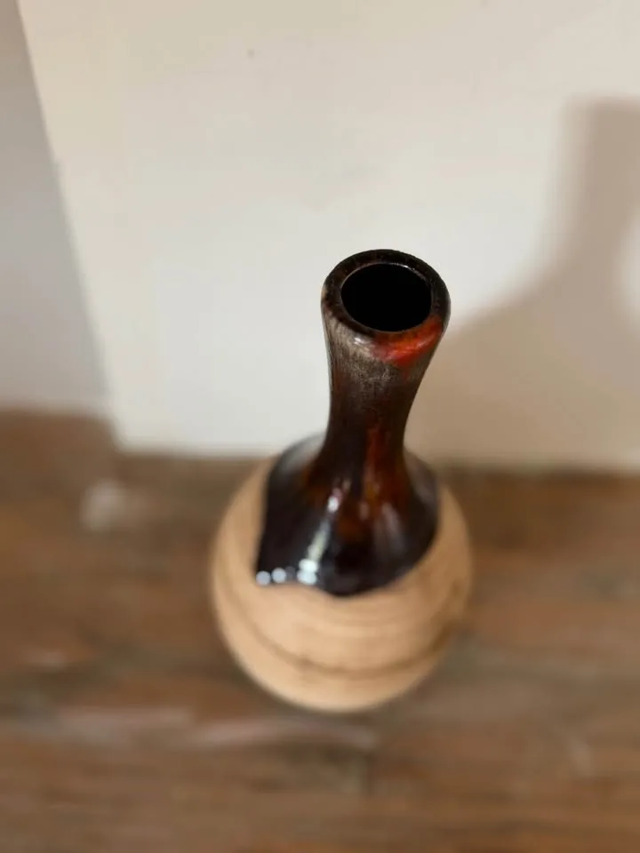 Vintage Beauce Pottery Vase - Mid Century Modern image indicator(5)