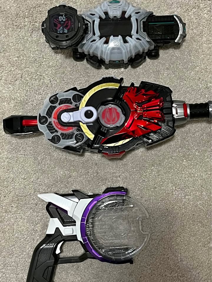 Kamen rider belts and items bulk
